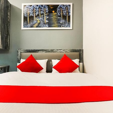 Hotel O Sheela Rohtak Exteriér fotografie