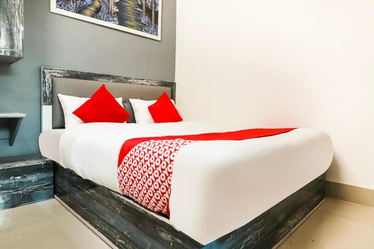 Hotel O Sheela Rohtak Exteriér fotografie